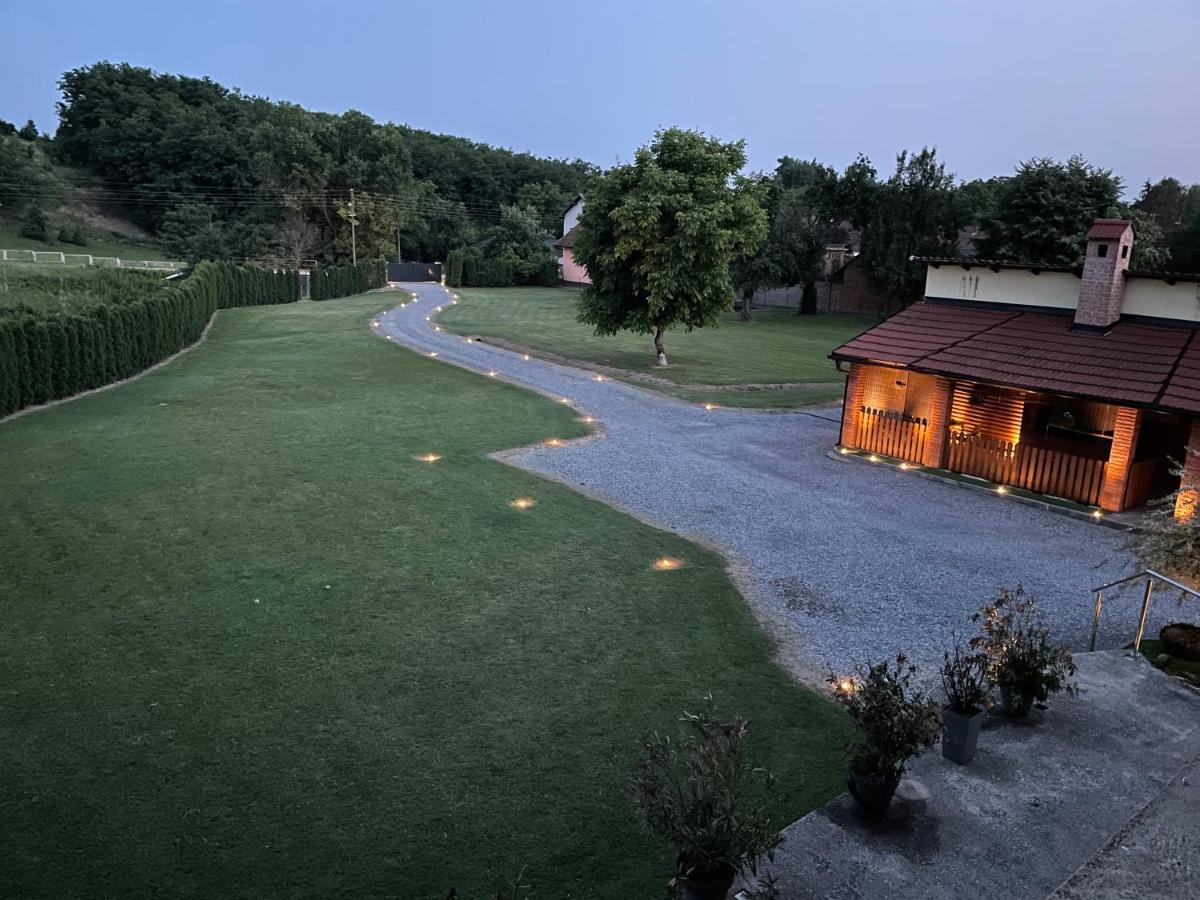 Modern House Surrounded By Nature Grabrov Potok Extérieur photo